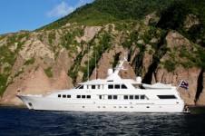 Motor yacht�ELLE